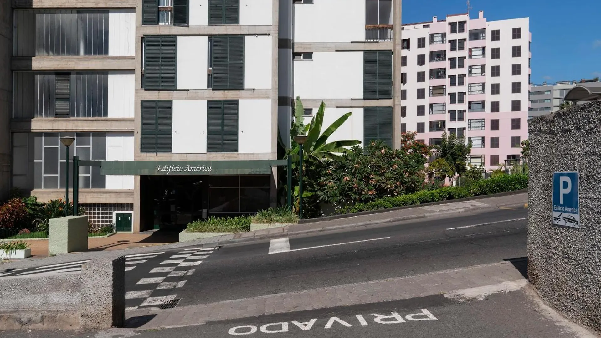 Apartamento America By An Island Apart Funchal  0*, Funchal (Madeira)